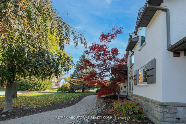 116 Parkwood Court