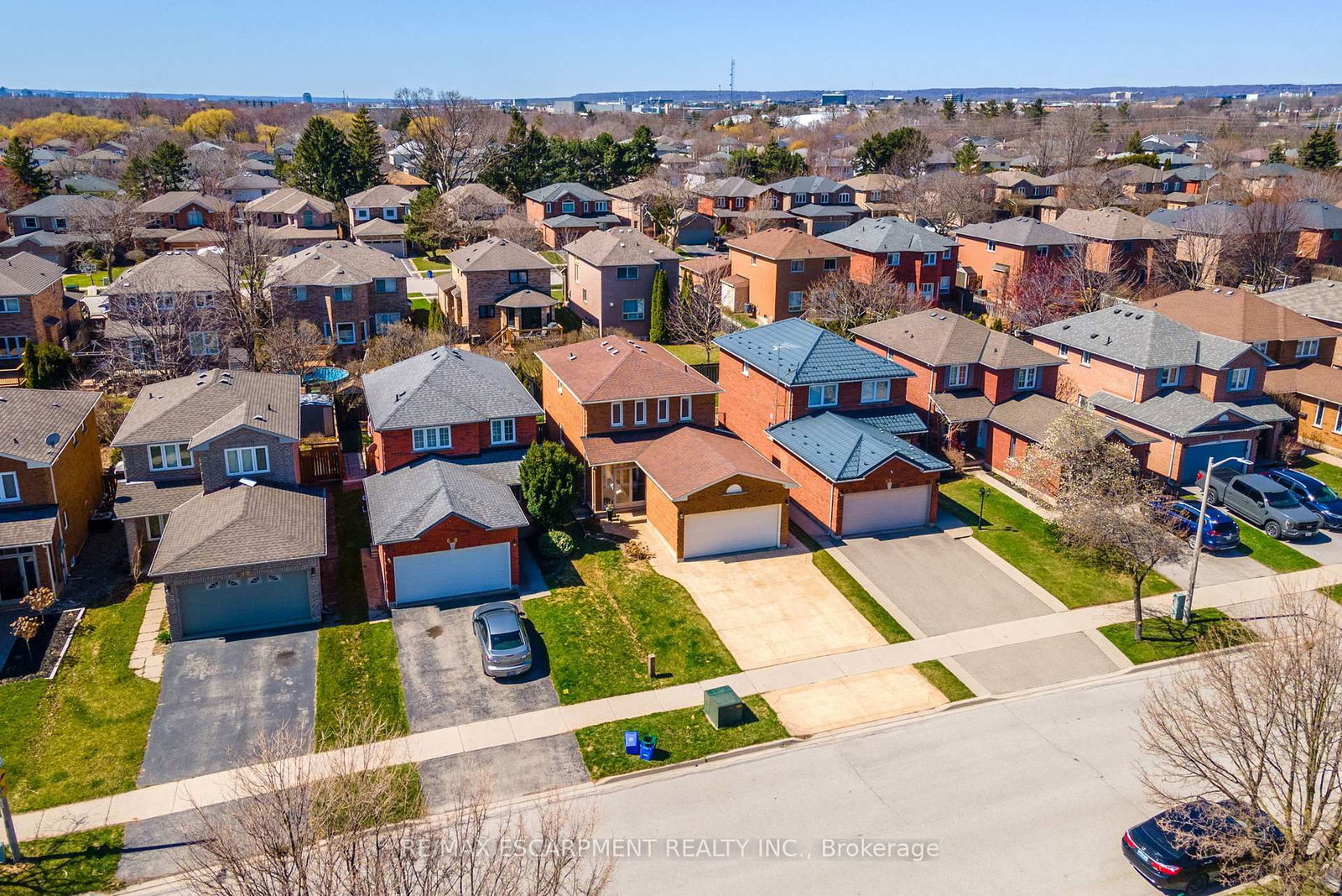 Listing Image 46