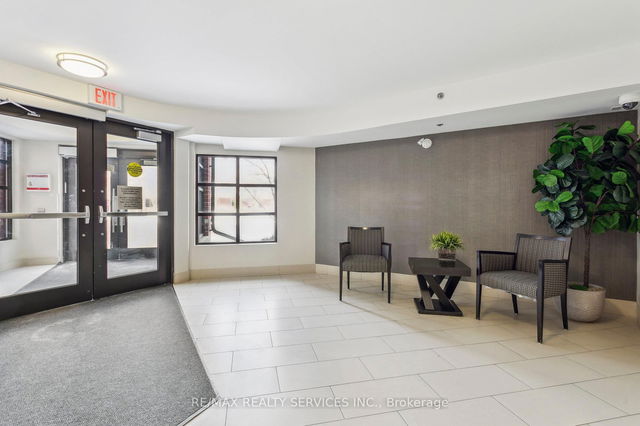 117 - 3070 Rotary Way