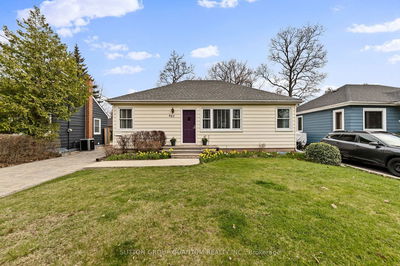 407 Queen Mary Dr, Oakville - CO Central