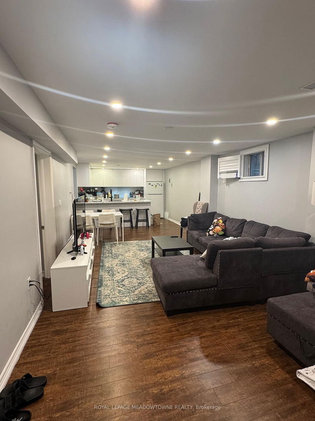 Lower - 358 River Glen