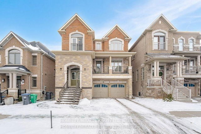 84 Roulette Crescent