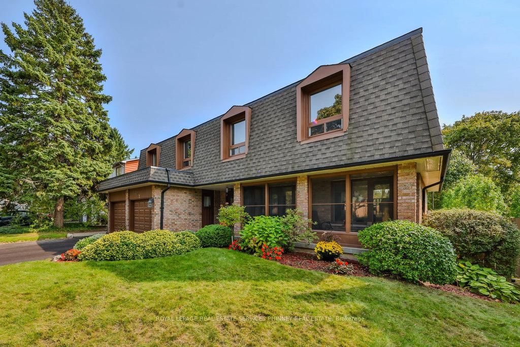 Detached House for sale at 1432 Bridgestone Lane, Mississauga, Clarkson, L5J 4E2 - MLS: W12099008