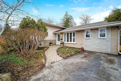 164 Elmore Dr, Halton Hills - Acton image-0-2