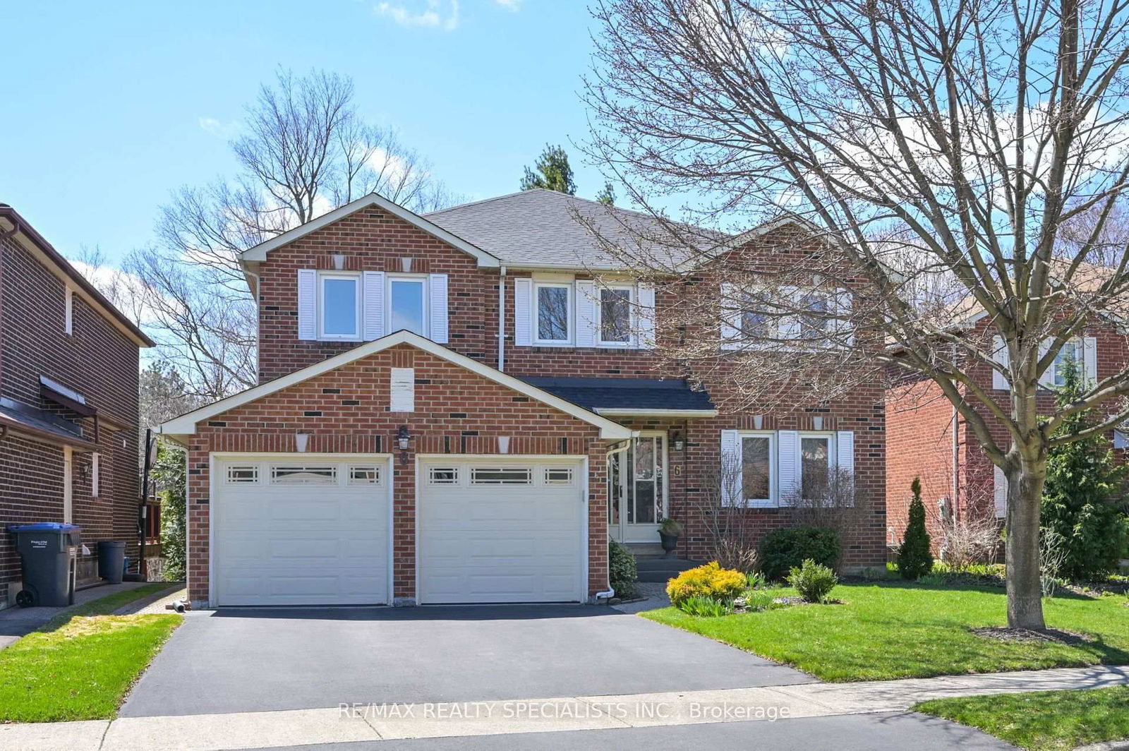 Detached House sold at 6 Lombardy Crescent, Brampton, Queen Street Corridor, L6S 4L8 - MLS: W12099318