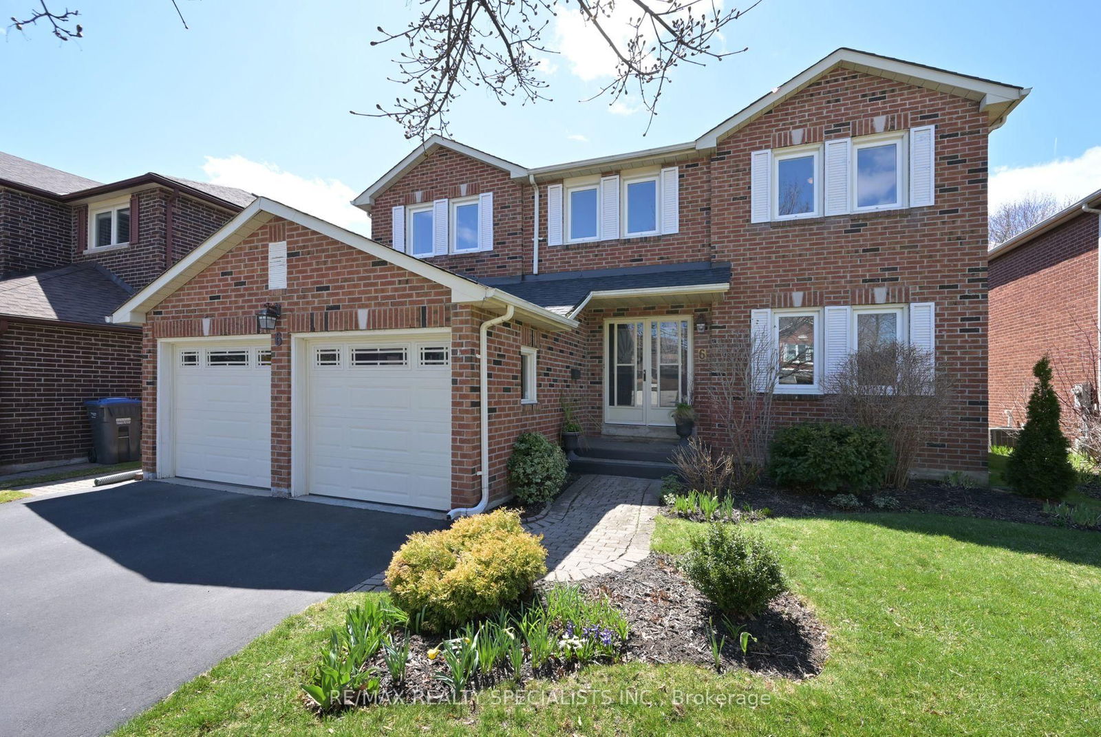 Detached House sold at 6 Lombardy Crescent, Brampton, Queen Street Corridor, L6S 4L8 - MLS: W12099318