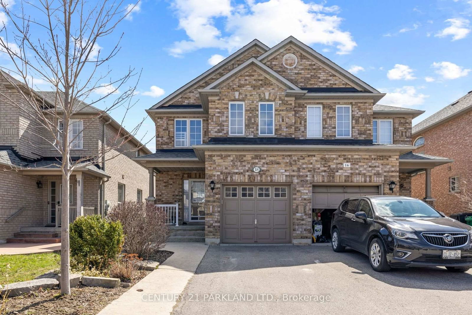 Semi-Detached House for sale at 18 Humbershed Crescent, Caledon, Bolton West, L7E 2X2 - MLS: W12099386