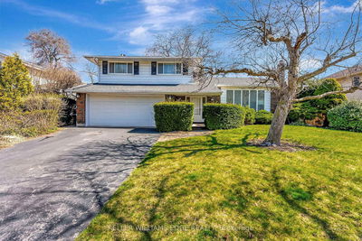 365 Goodram Dr, Burlington - Shoreacres
