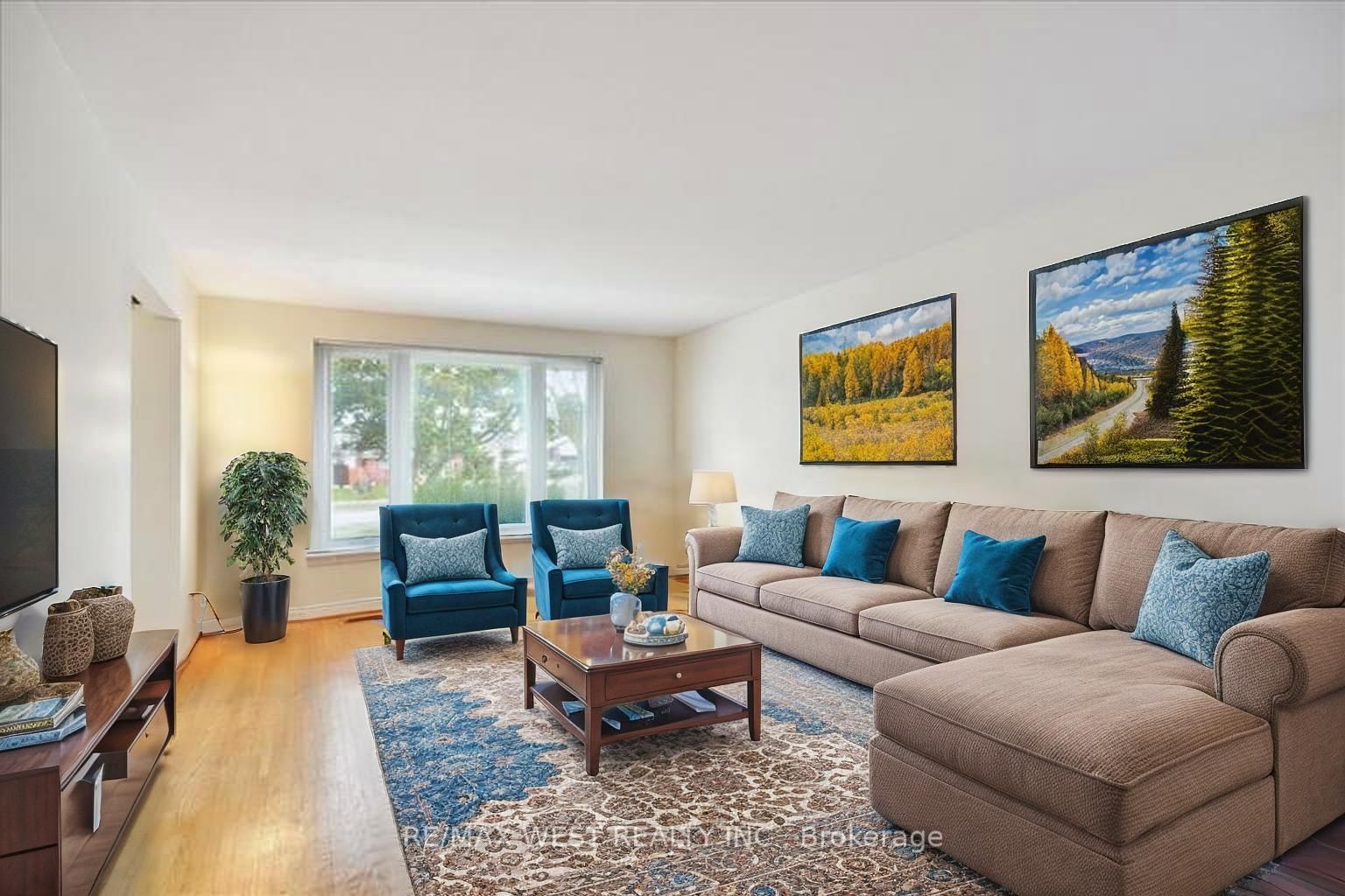 Detached House for sale at 78 Silverstone Drive, Toronto, Mount Olive-Silverstone-Jamestown, M9V 3G5 - MLS: W12099673