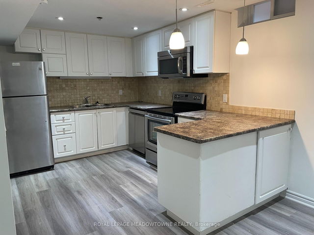 Lower - 6853 Lisgar Drive
