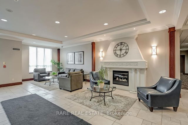 804 - 2545 Erin Centre Boulevard