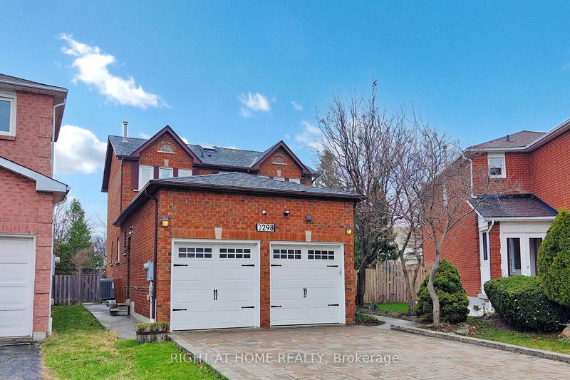home for sale on 3298 Pilcom Crescent