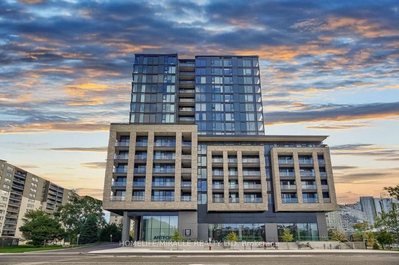 home for lease on 721-86 Dundas Street E