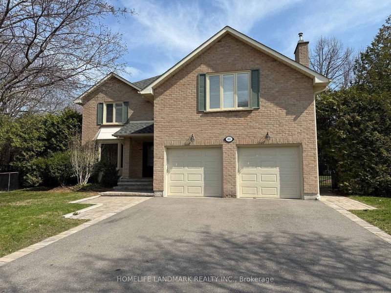 451 Barclay Cres, Oakville - Ford image-0-0