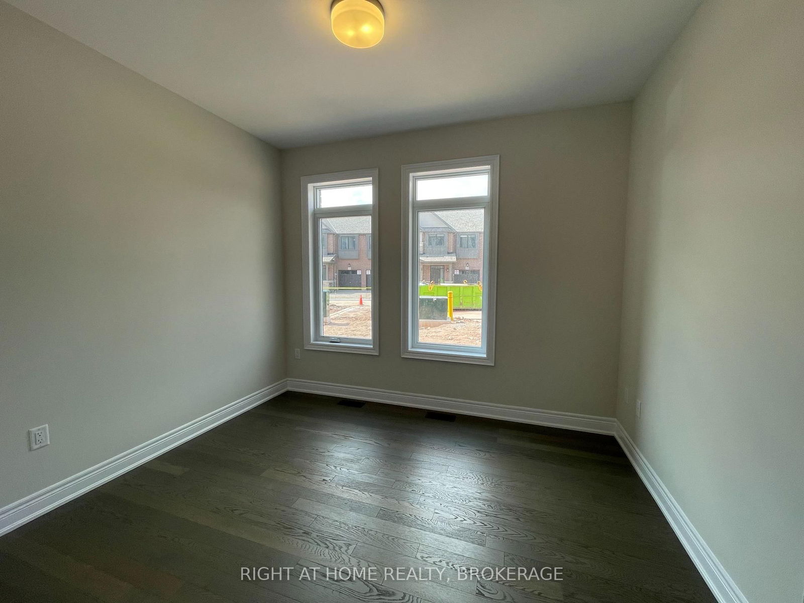 Townhouse for lease at 23-2184 Postmaster Drive, Oakville, WM Westmount, L6M 5T1 - MLS: W12100141