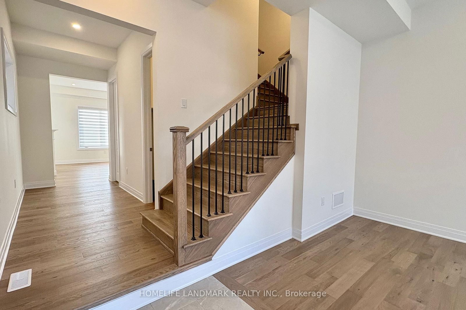 Detached House for lease at 3264 Mariner Passage N/A, Oakville, GO Glenorchy, L6M 4K1 - MLS: W12100277