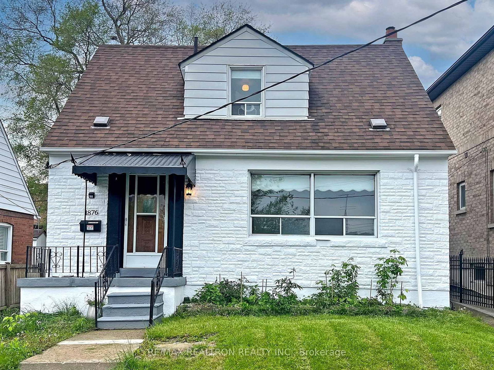 Detached House for sale at 1876 Keele Street, Toronto, Beechborough-Greenbrook, M6M 3X6 - MLS: W12100709