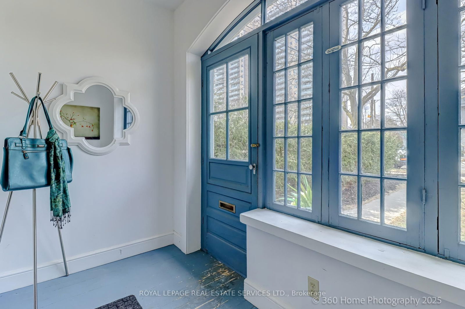 Detached House leased at Main Floor-109 High Park Avenue, Toronto, High Park North, M6P 2S3 - MLS: W12100717