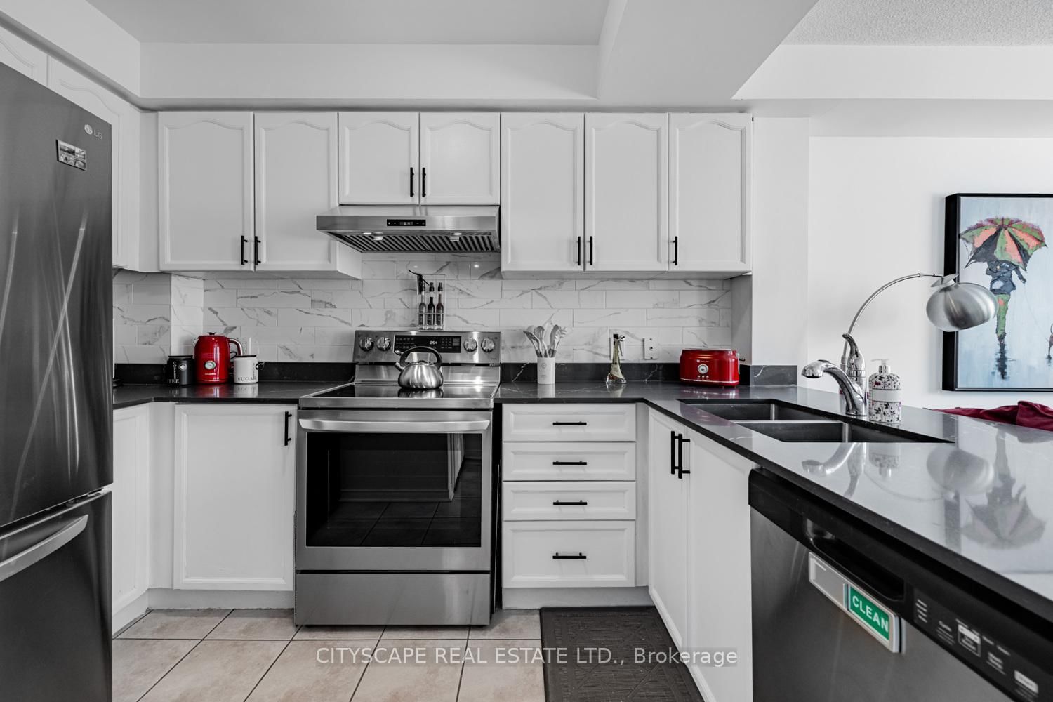 Townhouse for sale at 11-3055 Elmcreek Road, Mississauga, Cooksville, L5B 4J9 - MLS: W12100771