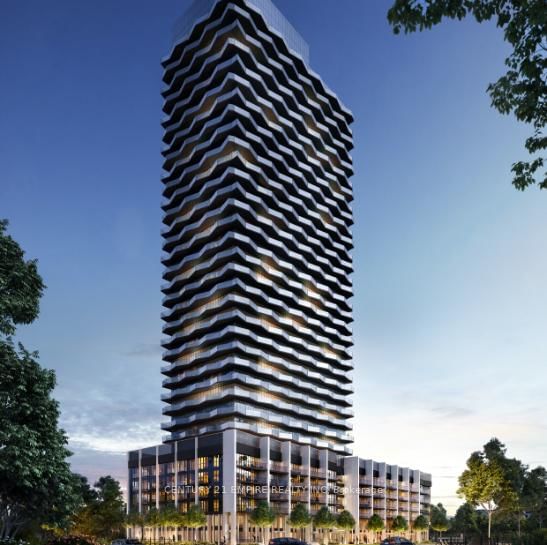 402 - 36 Zorra Street