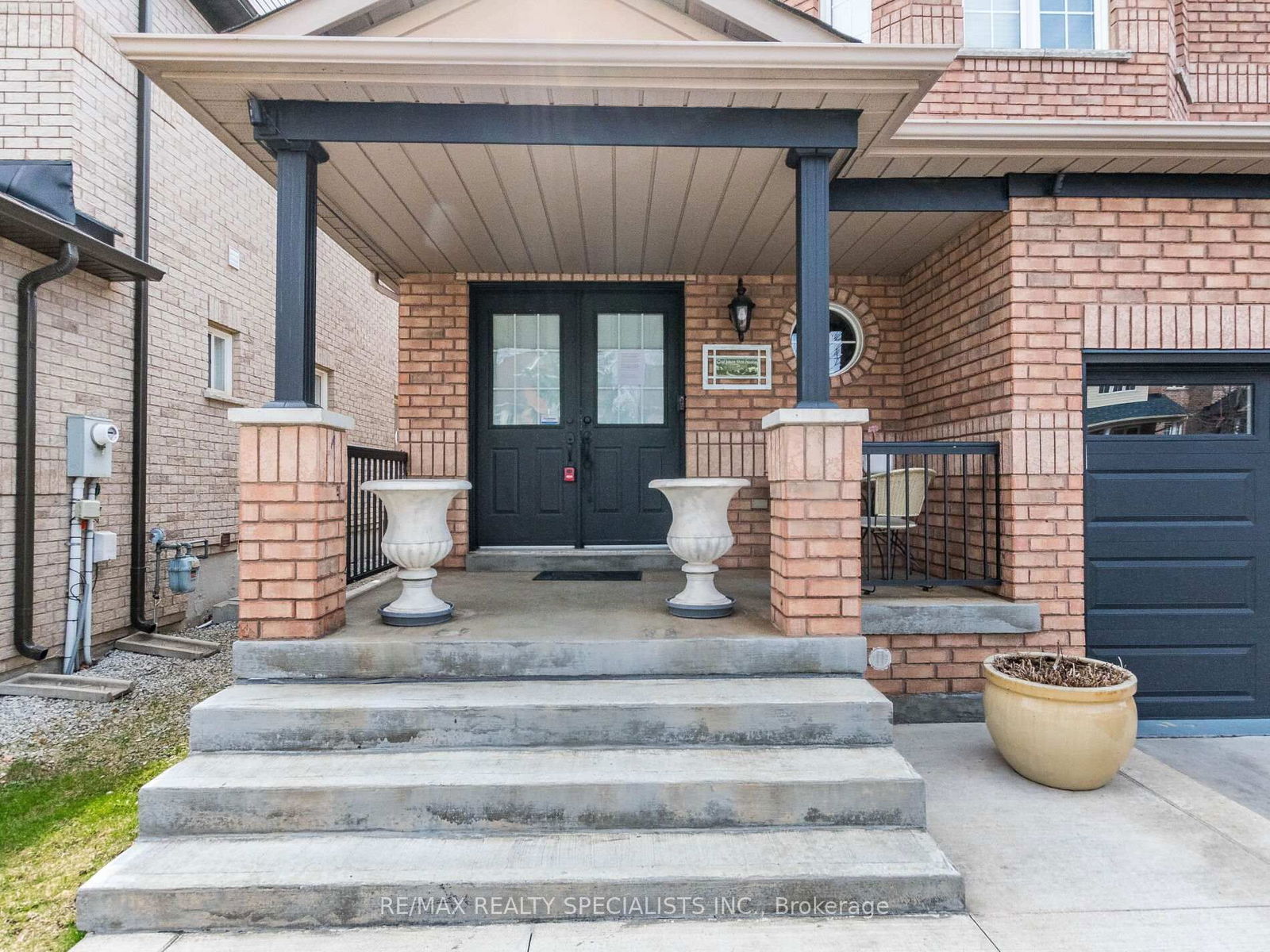 Detached House for sale at 14 Masters Green Crescent, Brampton, Snelgrove, L7A 3K2 - MLS: W12100949