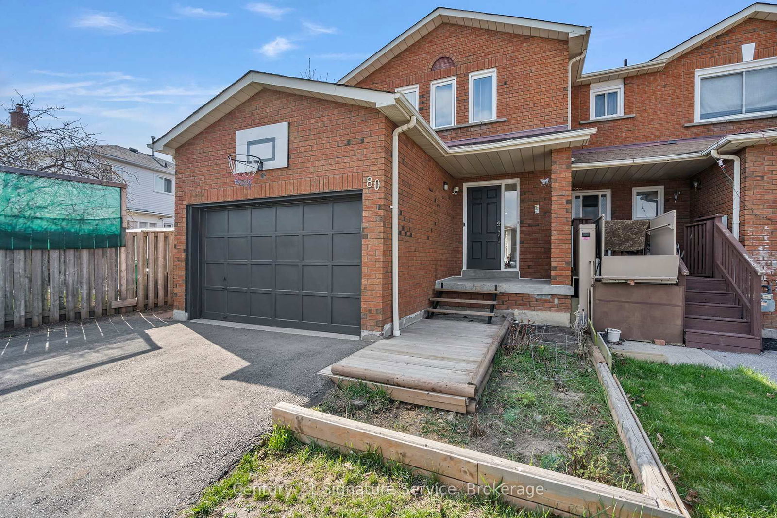 Townhouse for sale at 80 Dutch Crescent, Brampton, Fletcher's Creek South, L6Y 3X1 - MLS: W12100963