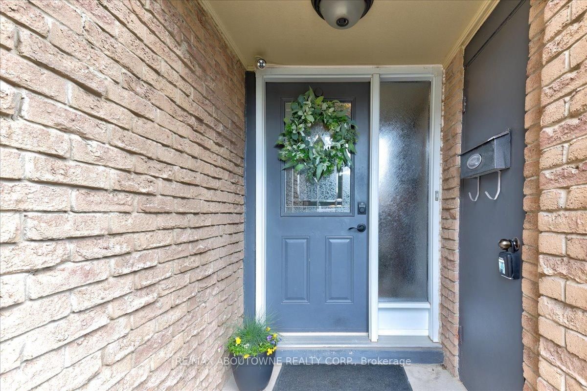 Townhouse for sale at 16-661 Childs Drive, Milton, TM Timberlea, L9T 3V7 - MLS: W12101217