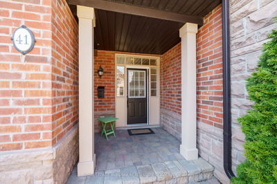 Unit 41 — 300 Ravineview Way, Oakville - Wedgewood Creek image-0-1