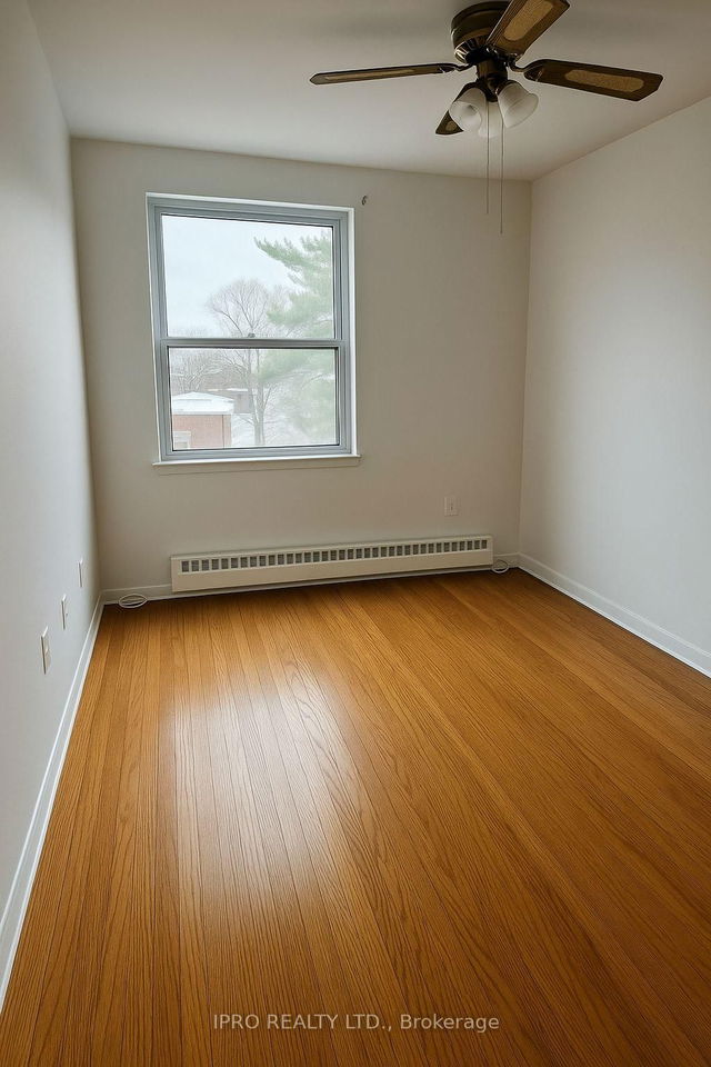 2 - 1860 Lakeshore Road