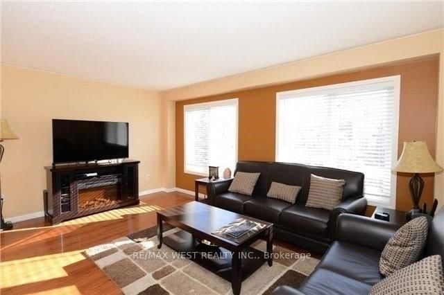 171 - 3030 Breakwater Court