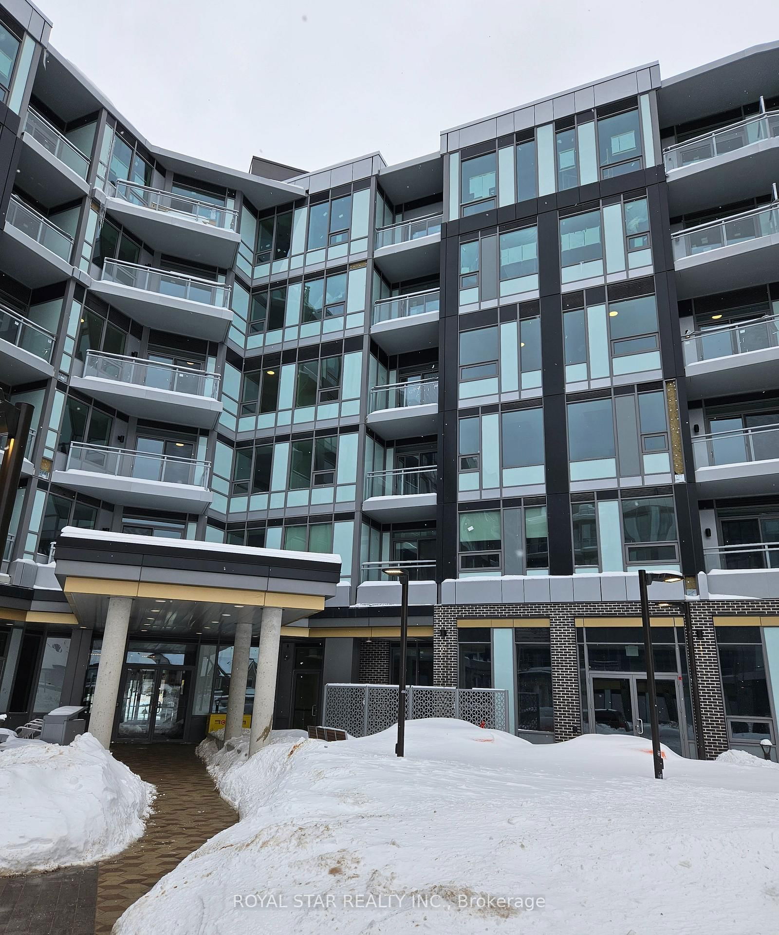 Condo for lease at 455-2501 Saw Whet Boulevard, Oakville, Glen Abbey, L6M 5N2 - MLS: W12101378