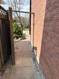 Detached House for lease at Lower-490 Turnbridge Road, Mississauga, Creditview, L5B 3M3 - MLS: W12101548