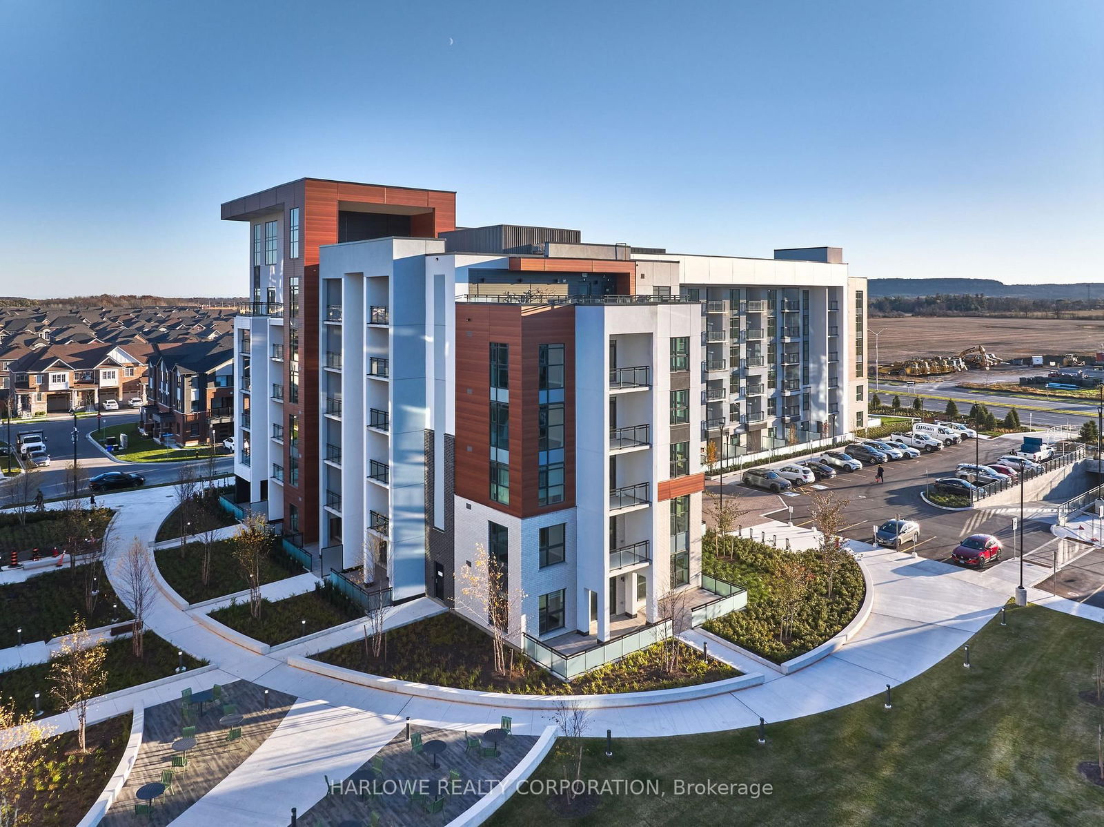 Condo for sale at 101-480 Gordon Krantz Avenue, Milton, MI Rural Milton, L9E 1Z4 - MLS: W12101681