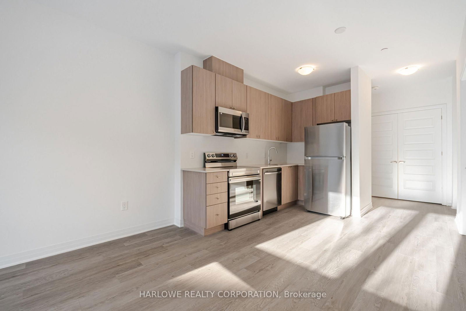 Condo for sale at 101-480 Gordon Krantz Avenue, Milton, MI Rural Milton, L9E 1Z4 - MLS: W12101681