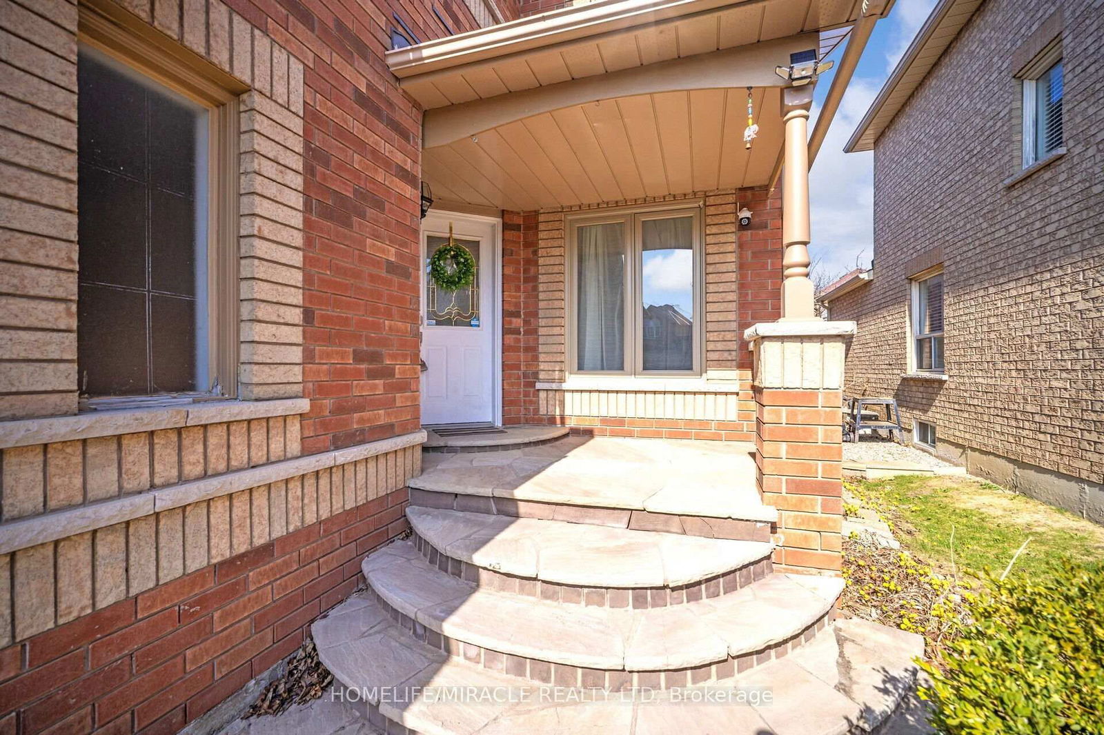 Detached House for sale at 21 National Crescent, Brampton, Snelgrove, L7A 1J2 - MLS: W12101690