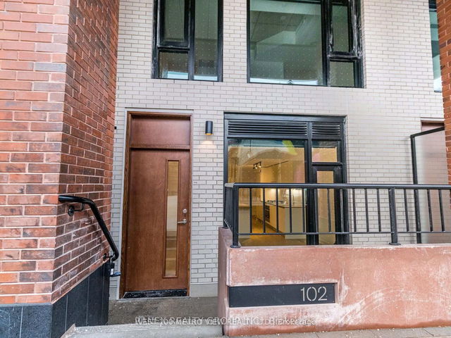 TH 102 - 7 Watkinson Avenue