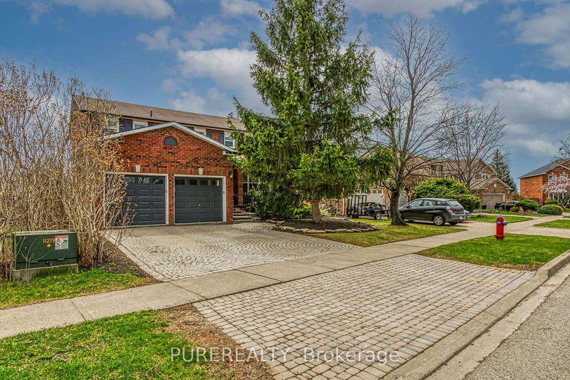 home for sale on 2816 Huntingdon Trail