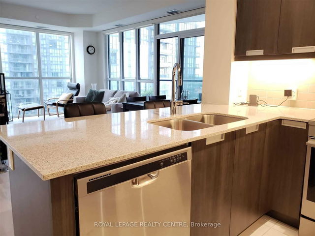 1314 - 35 Watergarden Drive