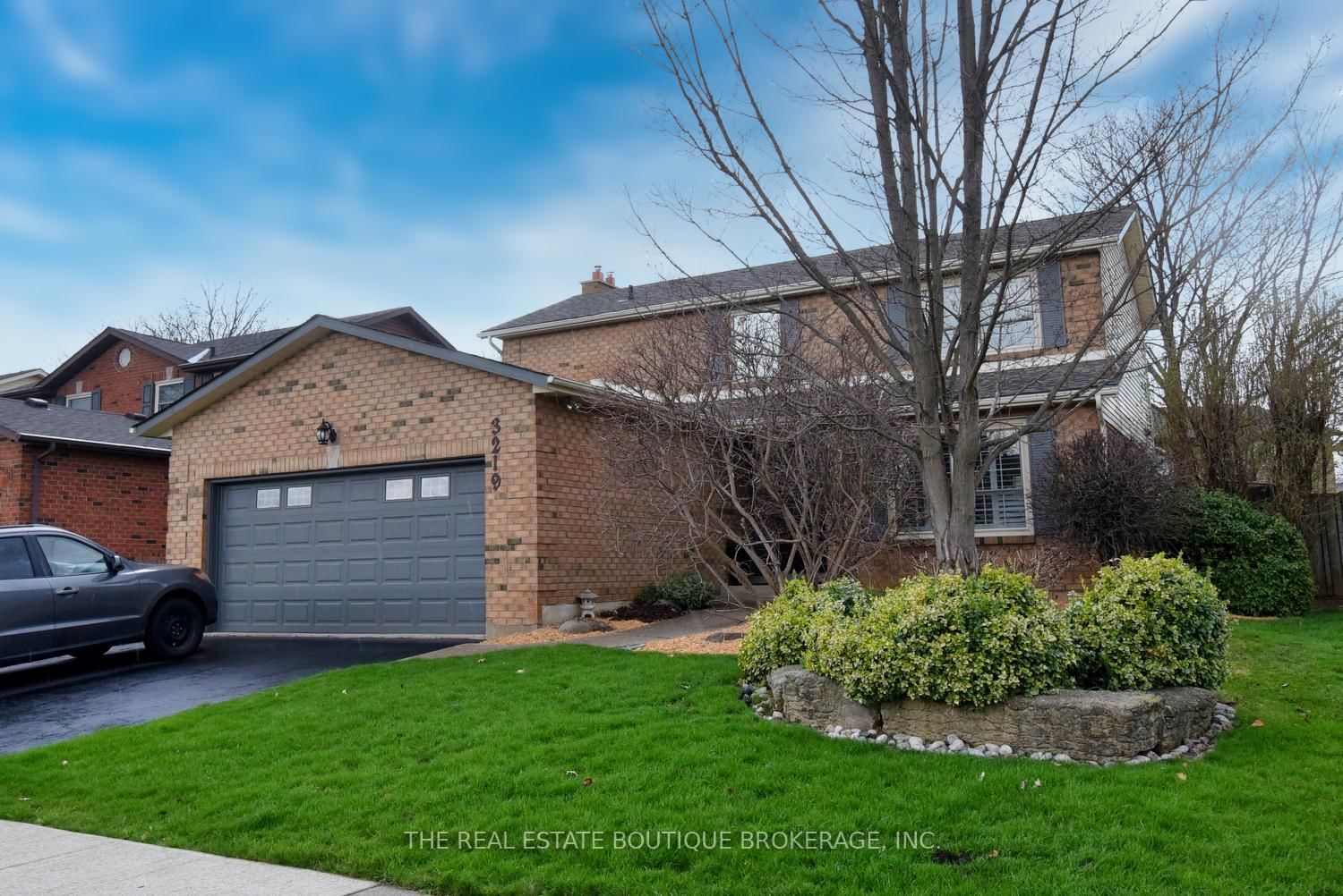 Detached House for sale at 3219 Hazelwood Avenue, Burlington, Headon, L7M 2V3 - MLS: W12101985