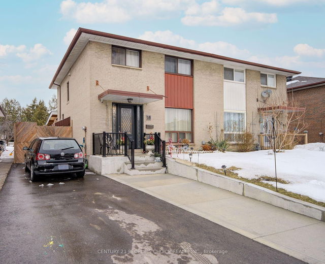 10 Lakeland Drive