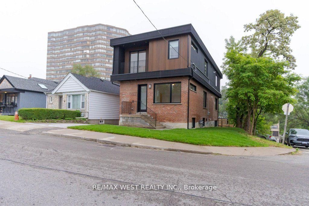 Detached House for lease at 63 Lonborough Avenue, Toronto, Beechborough-Greenbrook, M6M 1X2 - MLS: W12102143