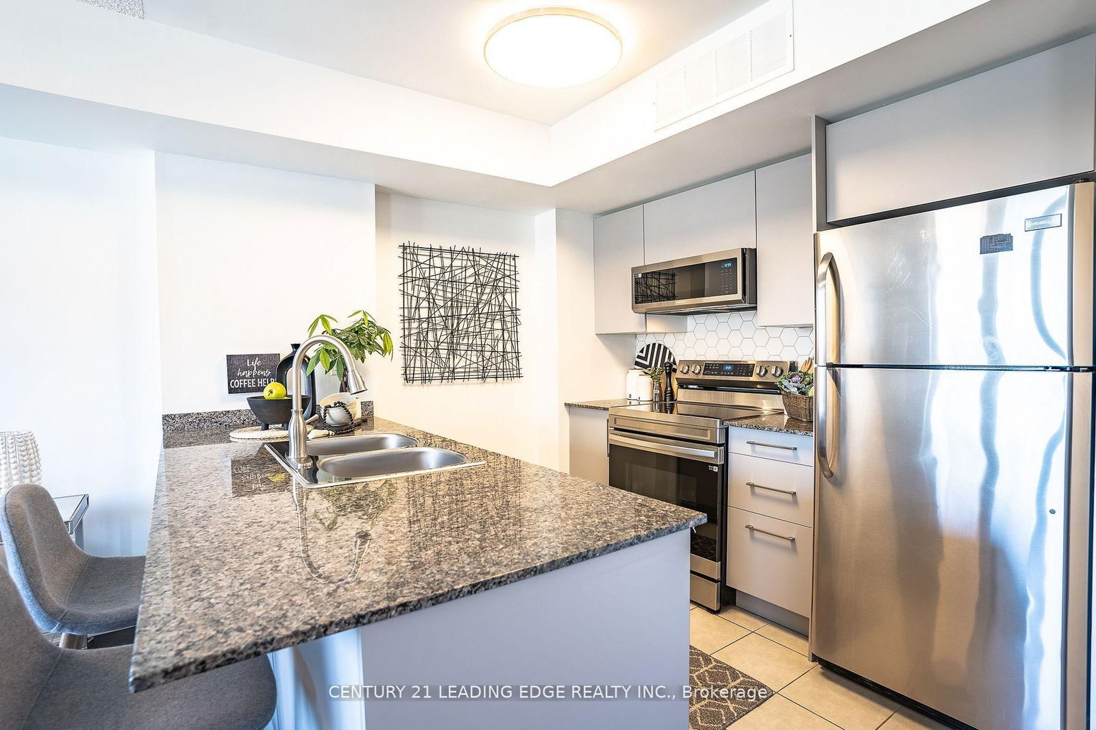 Townhouse for sale at 202-15 Foundry Avenue, Toronto, Dovercourt-Wallace Emerson-Junction, M6H 4H2 - MLS: W12102172