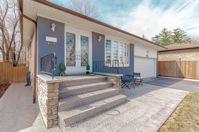 1395 Tyneburn Crescent