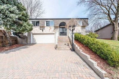 2483 Yarmouth Cres, Oakville - West image-0-1