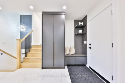 194 Slater Cres, Oakville - Central image-0-3