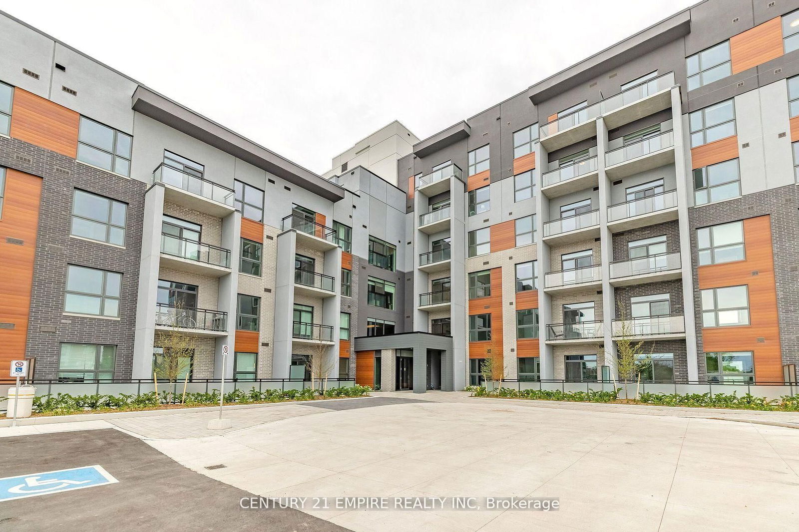 Condo for sale at 503-95 Dundas Street, Oakville, Rural Oakville, L6M 5N4 - MLS: W12102551