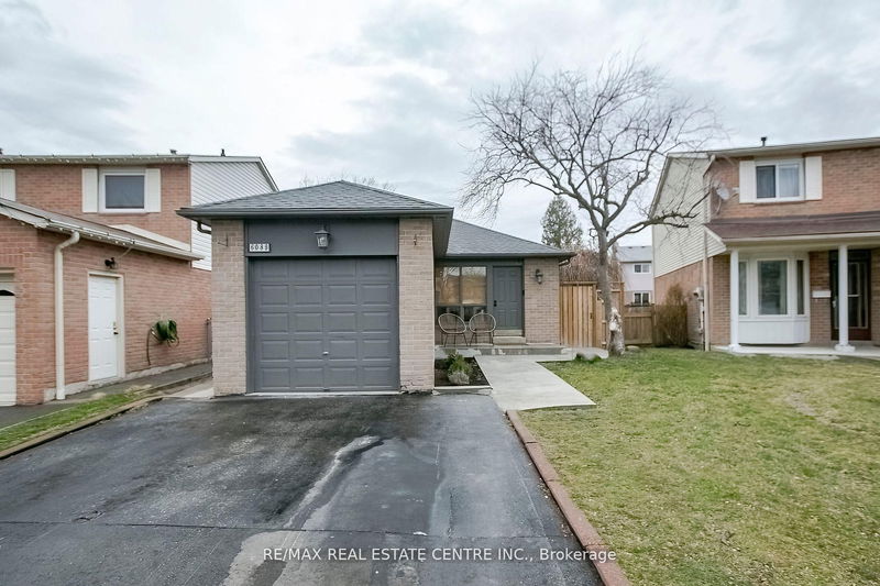 home for sale on 6089 Fullerton Crescent