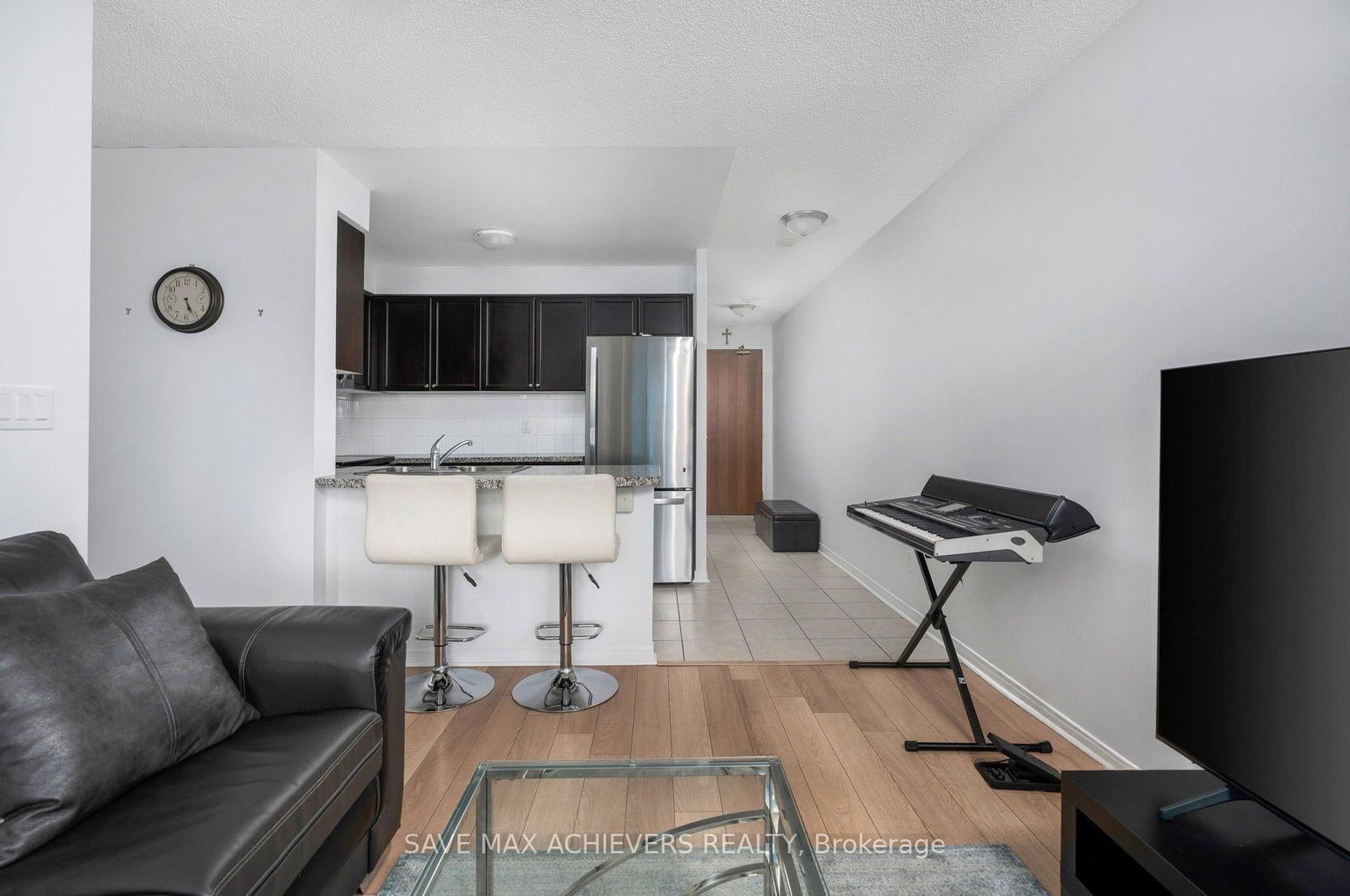 Condo for lease at 611-4900 Glen Erin Drive, Mississauga, Central Erin Mills, L5M 7S2 - MLS: W12102594