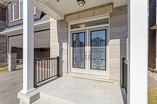 Detached House sold at 882 Magnolia Terrace, Milton, CB Cobban, L9E 1R2 - MLS: W12102796