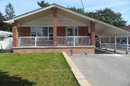 Detached House for sale at 111 Verobeach Boulevard, Toronto, Humbermede, M9M 1P8 - MLS: W12102843